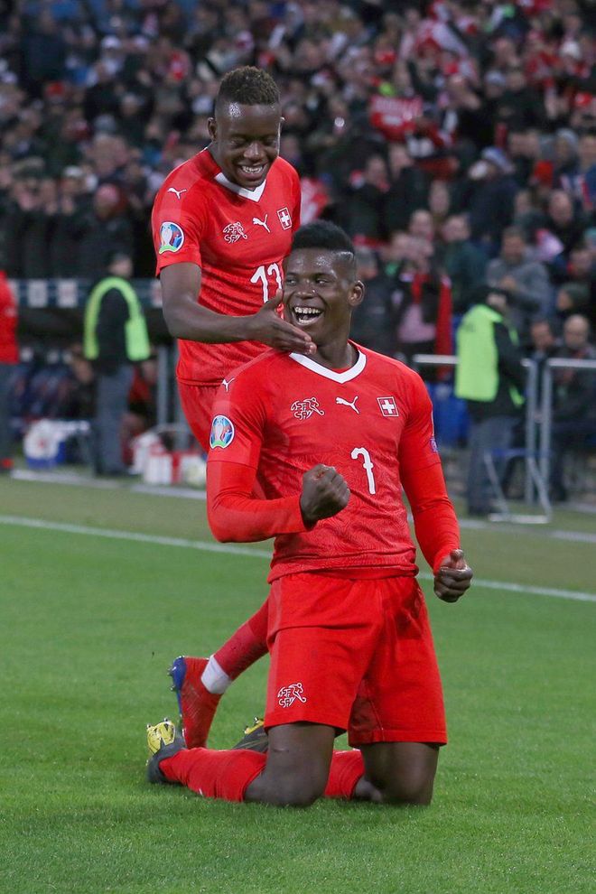 哈萨克斯坦为什么参加欧预赛 哈萨克斯坦为什么参加欧预赛